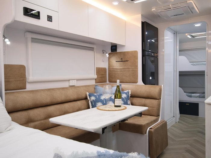 2026 Wonderland RV Amaroo 2106 Rear Bunk Layout