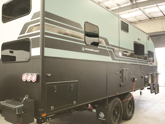 2026 Wonderland RV Amaroo 2106 Rear Bunk Layout