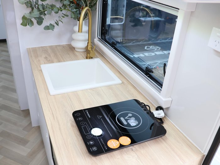 2026 Wonderland RV Amaroo Quad Bunk