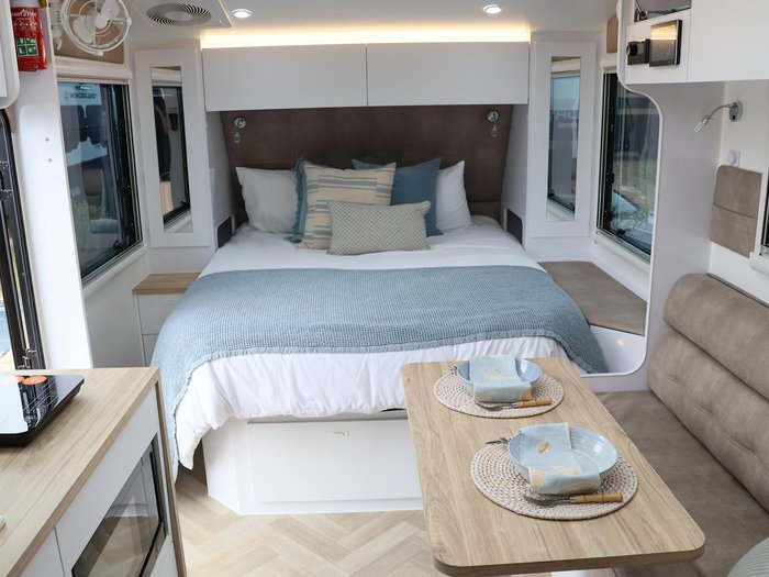 2026 Wonderland RV Amaroo Quad Bunk