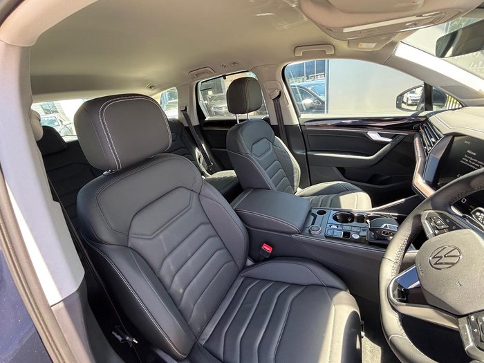 2025 Volkswagen Touareg 170TDI