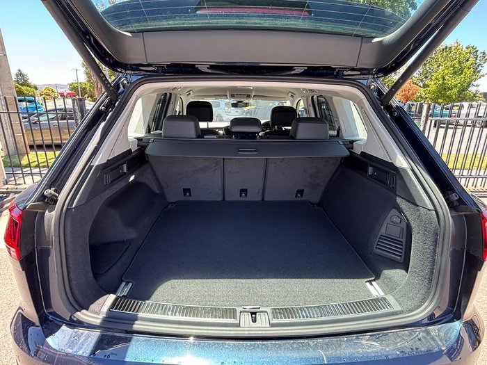 2025 Volkswagen Touareg 170TDI