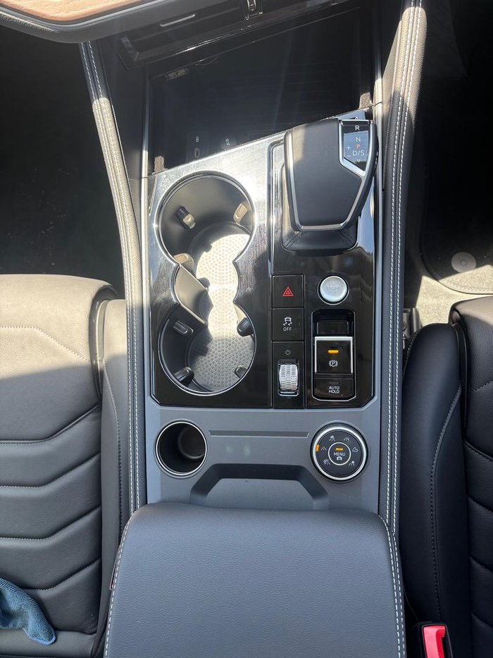 2025 Volkswagen Touareg 170TDI