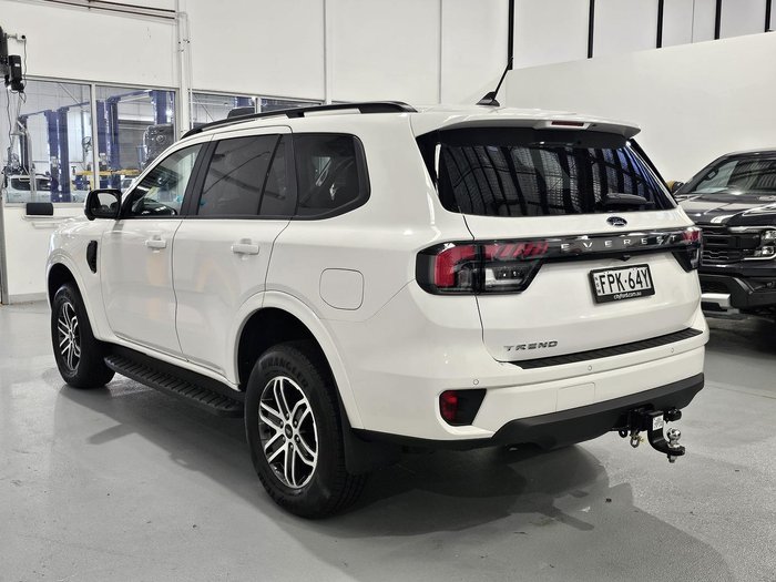 2025 Ford Everest Trend