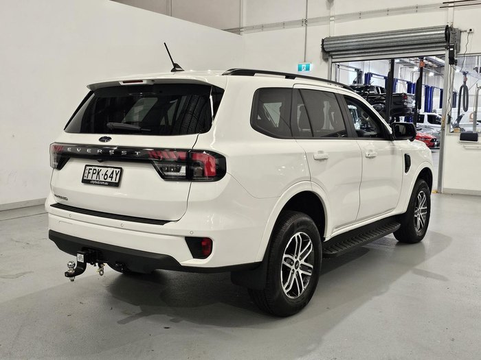 2025 Ford Everest Trend