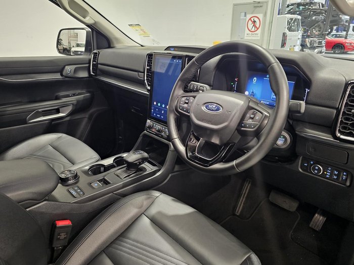 2025 Ford Everest Trend