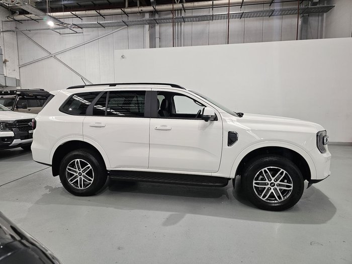 2025 Ford Everest Trend