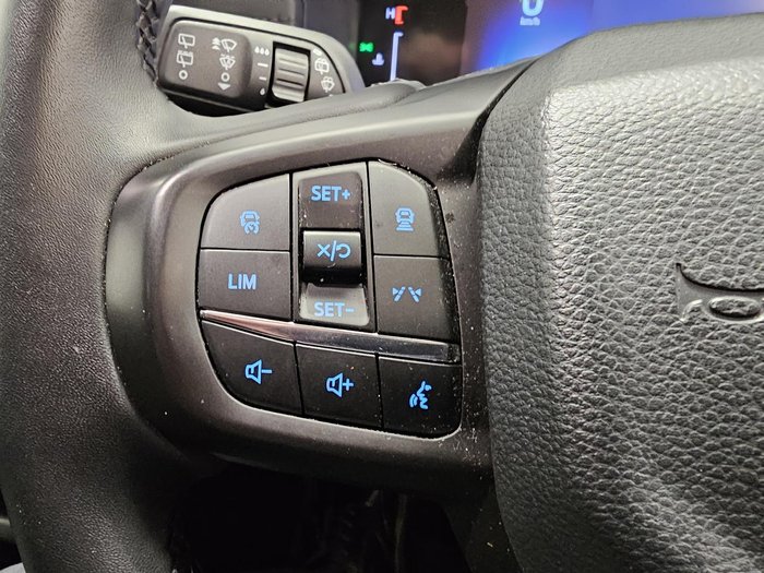 2025 Ford Everest Trend