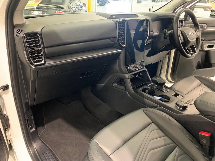 2025 Ford Everest Trend