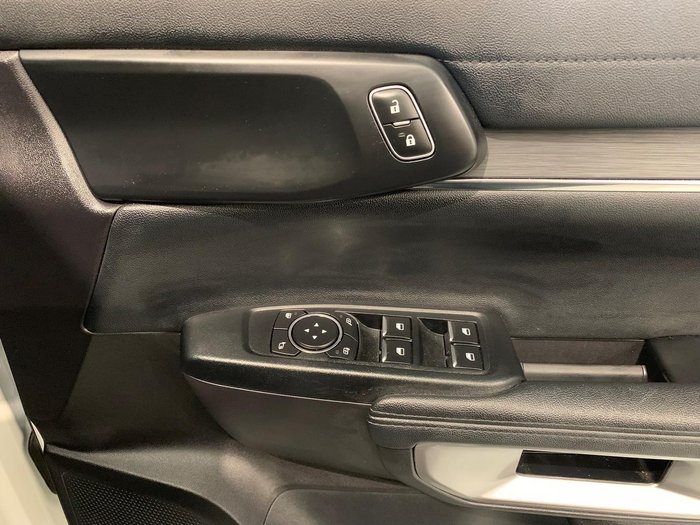 2025 Ford Everest Trend