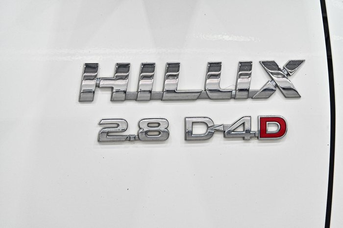 2020 Toyota Hilux SR5