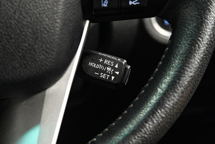 2020 Toyota Hilux SR5