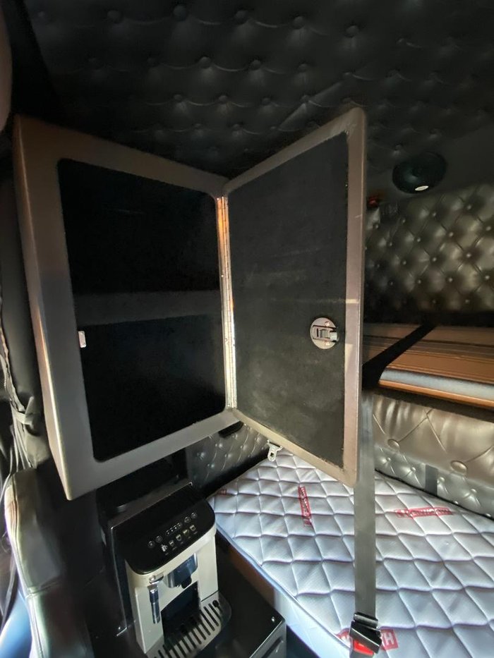 2022 Kenworth K200 Big Cab