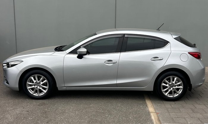 2017 Mazda 3 Maxx