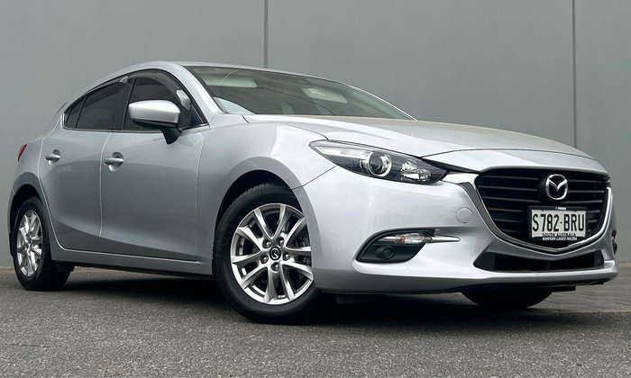 2017 Mazda 3 Maxx
