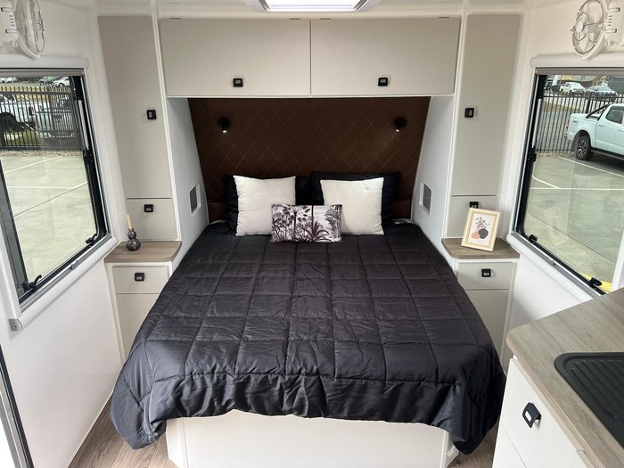 2026 Design RV F211omd Forerunner 21.10'