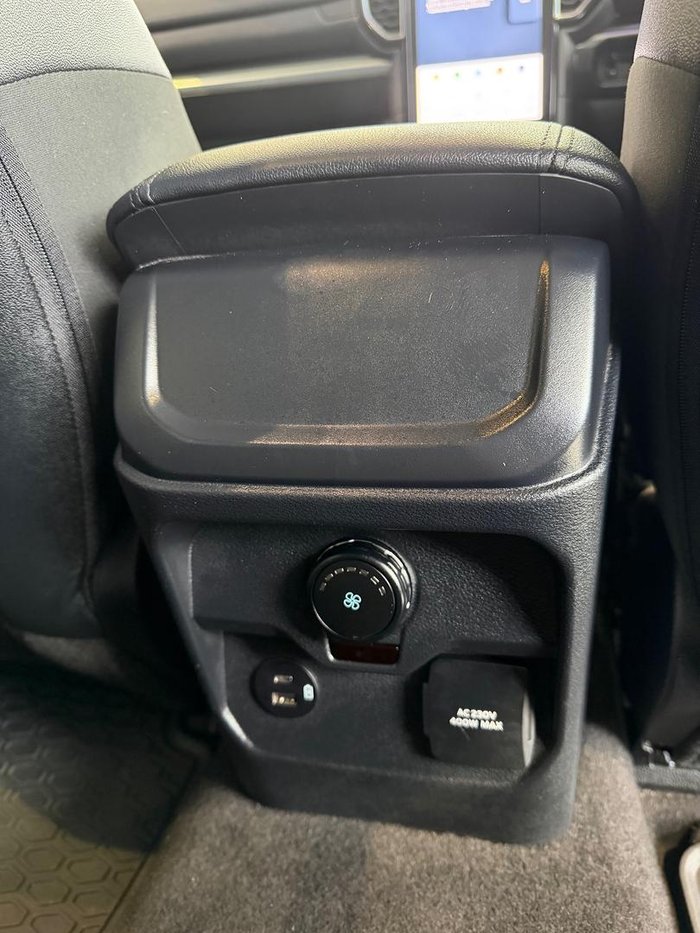 2025 Ford Everest Trend