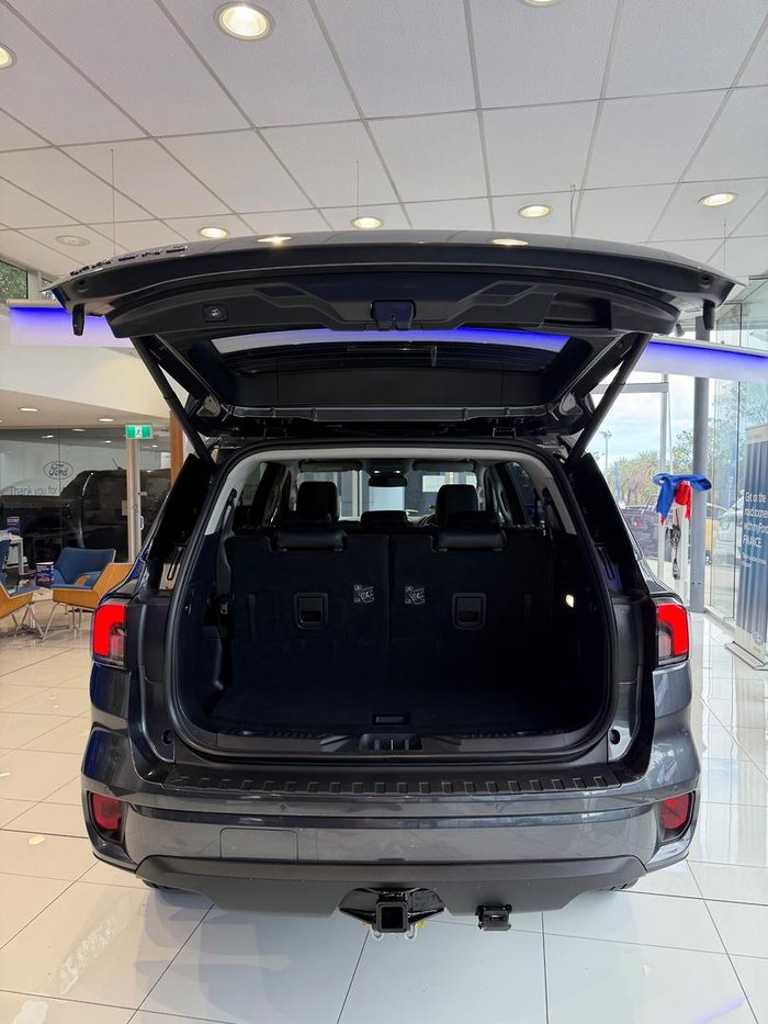 2025 Ford Everest Trend