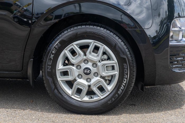 2024 Hyundai STARIA LOAD Premium