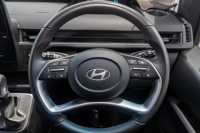 2024 Hyundai STARIA LOAD Premium