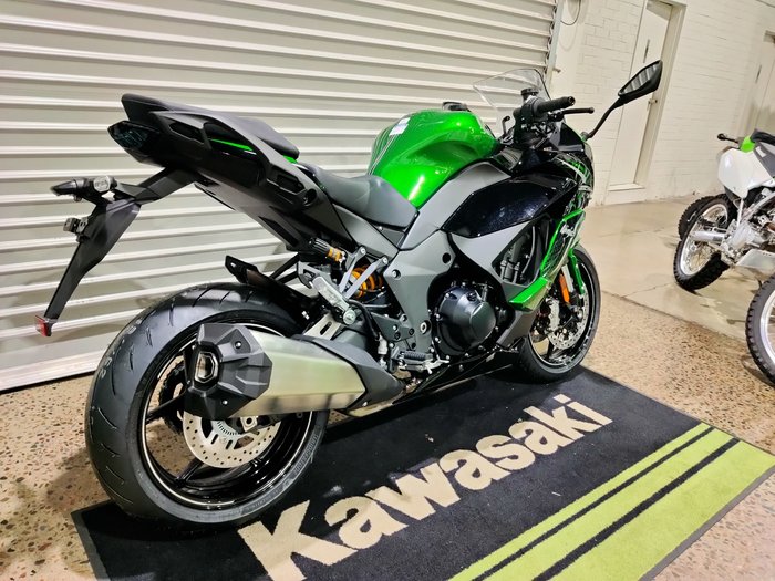 2026 KAWASAKI NINJA 1100SX SE ROAD GN1