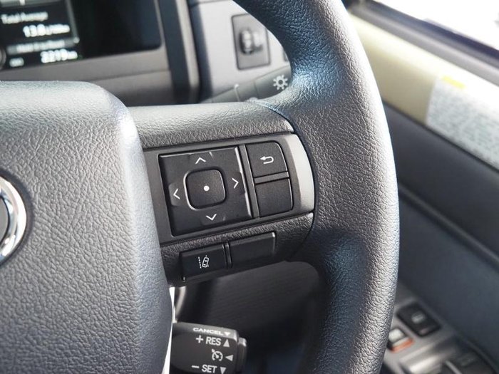 2025 Toyota Landcruiser GXL