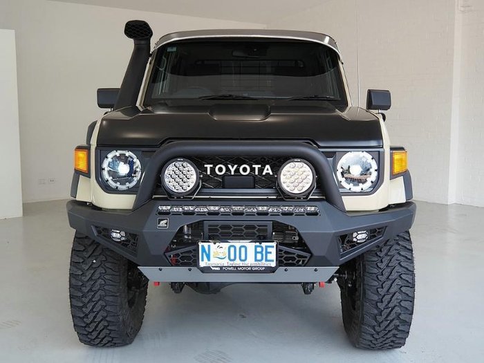 2025 Toyota Landcruiser GXL