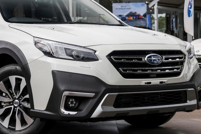 2025 Subaru Outback AWD Touring XT 6GEN MY25 AWD Crystal White