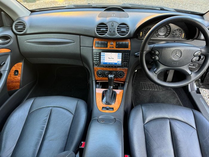 2004 Mercedes-Benz CLK-Class CLK320 Elegance A209 Obsidian Black
