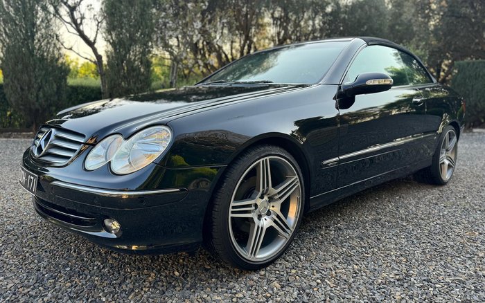 2004 Mercedes-Benz CLK-Class CLK320 Elegance