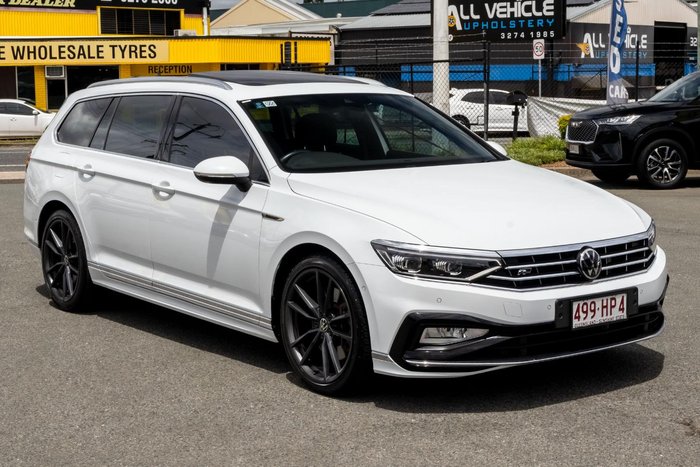2022 Volkswagen Passat 206TSI R-Line