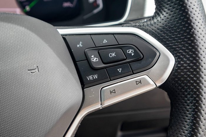 2022 Volkswagen Passat 206TSI R-Line