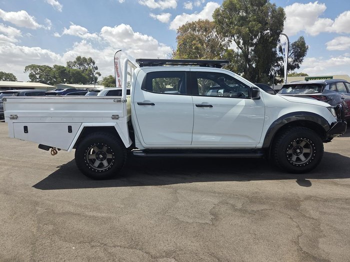 2022 Isuzu D-MAX X-TERRAIN