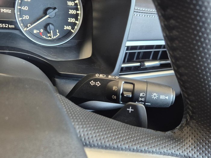 2023 Mitsubishi Outlander LS