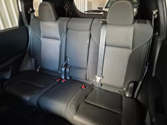 2023 Mitsubishi Outlander LS