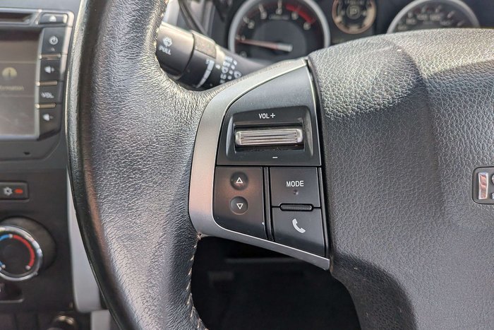 2018 Isuzu D-MAX LS-M