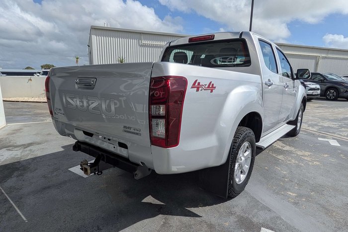 2018 Isuzu D-MAX LS-M