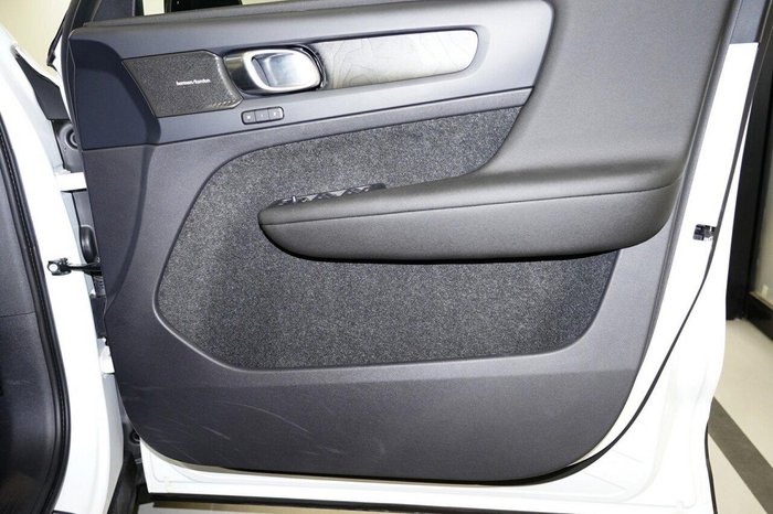 2023 Volvo C40 Recharge Twin MY24 AWD Crystal White