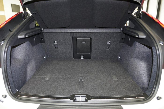 2023 Volvo C40 Recharge Twin MY24 AWD Crystal White