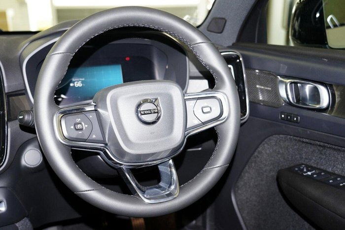 2023 Volvo C40 Recharge Twin MY24 AWD Crystal White