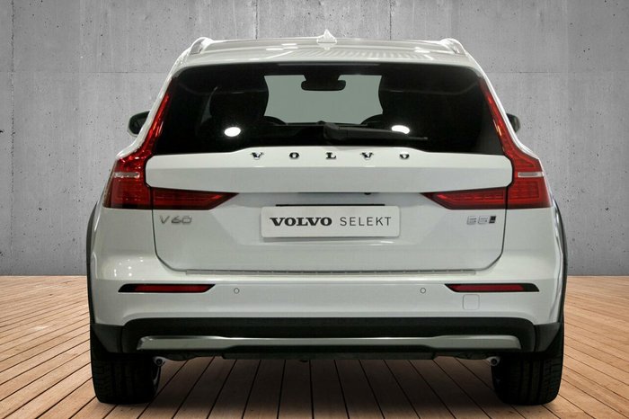 2024 Volvo V60 Cross Country Ultimate B5 Bright MY24 AWD Crystal White