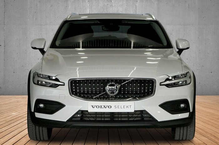 2024 Volvo V60 Cross Country Ultimate B5 Bright MY24 AWD Crystal White