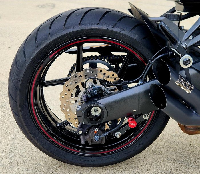 2016 Kawasaki Z1000 ABS Z Red