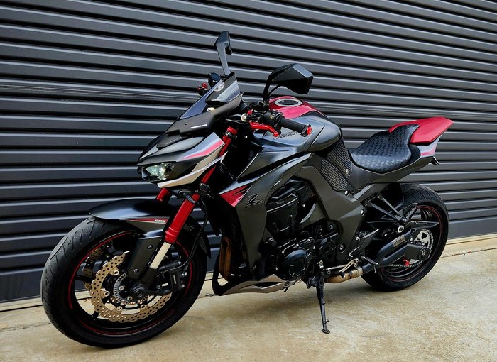 2016 Kawasaki Z1000 ABS Z Red