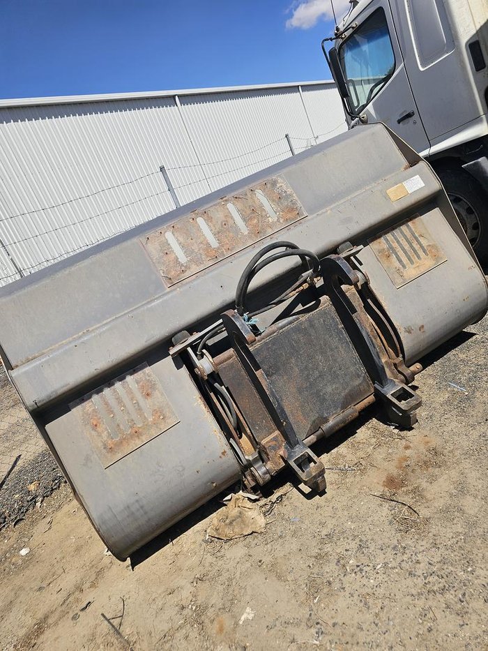 2012 Caterpillar It38h