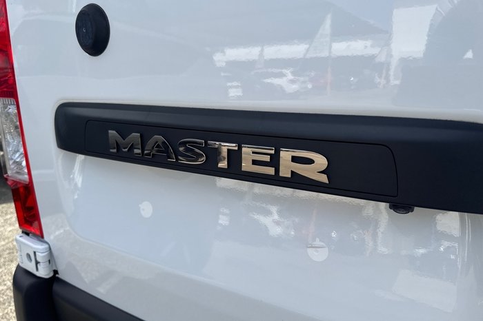 2024 Renault Master Pro LWB FWD (110kW) L3H2