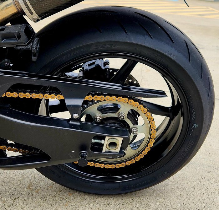 2010 Yamaha YZF-R1 R1 Black