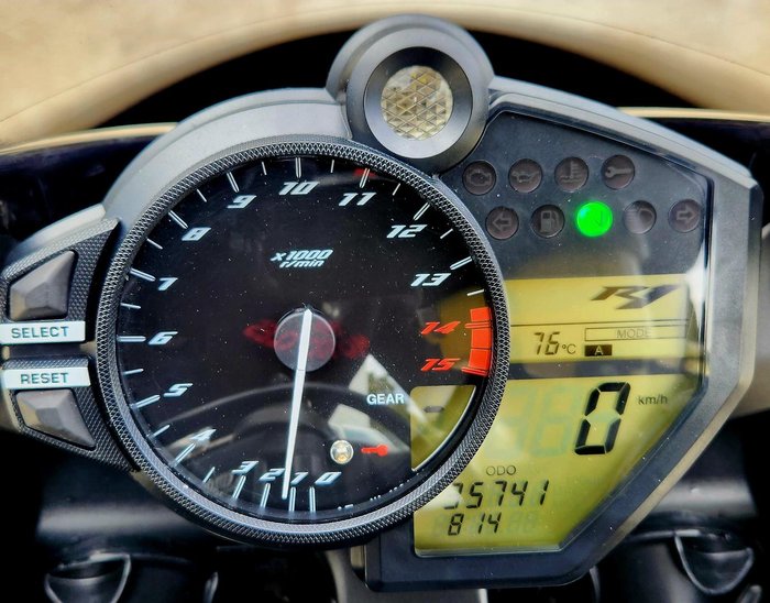 2010 Yamaha YZF-R1 R1 Black