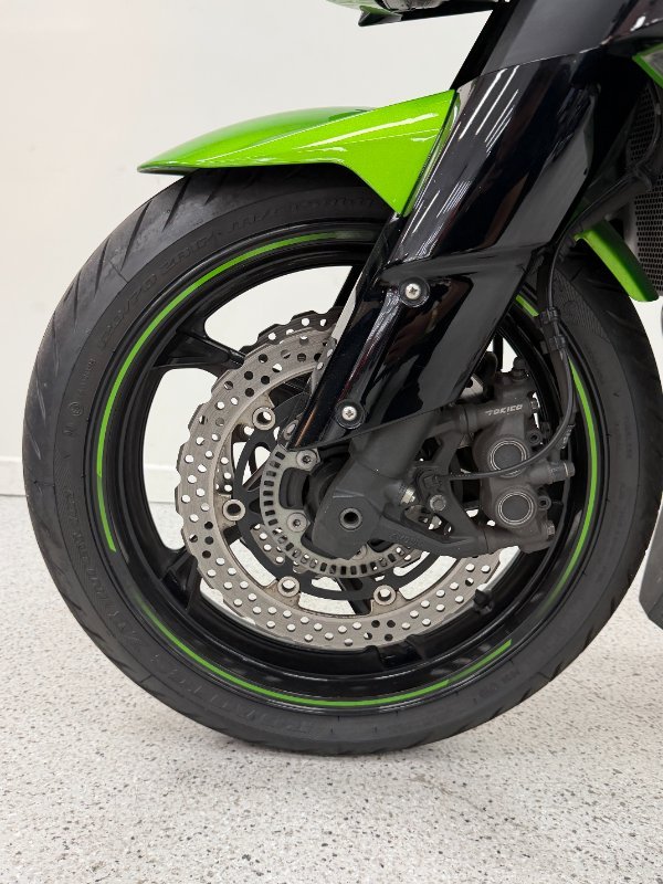 2010 Kawasaki Z1000 Green