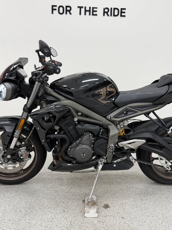 2023 Triumph STREET TRIPLE RS CHROME